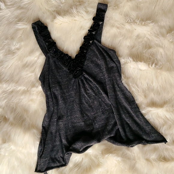 Dark grey tank top - Picture 1 of 3